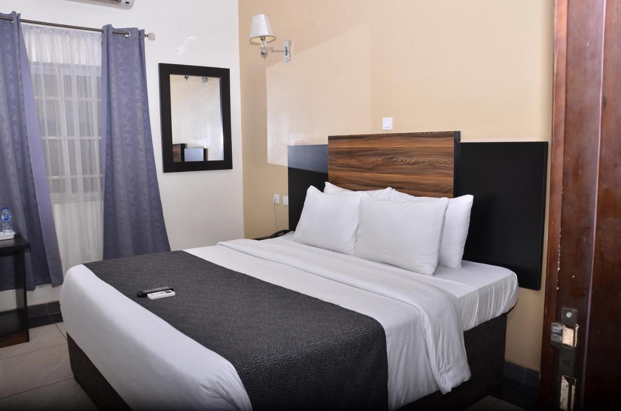 Residency Hotels Enugu Independence Layout Bagian luar foto